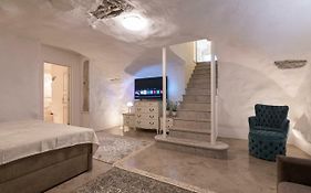 Tallinn Housing 2 Bdr 2 Bathroom With Sauna At Carl Engel Luxury House